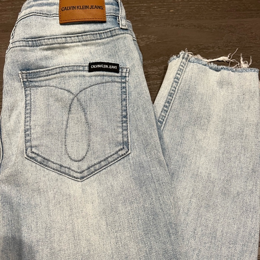 Calvin Klein skinny jeans size 26